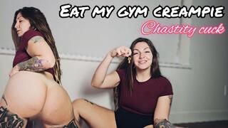 Chastity cuck eats gym bro's creampie MP4