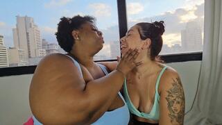 SUPER DEVOURING MOUTHS - BY PAOLA SANCHES AND THAMMY BBW - PART 1