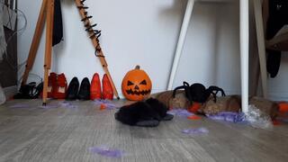 High heels, socks, feet!