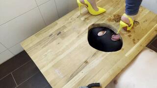 dinner under yellow pumps