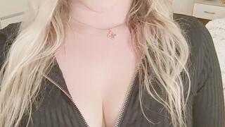 Beautiful Close Up Smoking Video