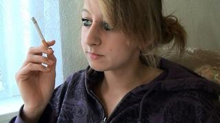 Smoking In Bad Mood HD-1080