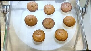 Crush - Goddess MXDominion's Bubble Butt Crushes Freshly Baked Pumpkin Muffins, ass fetish, femdom, mindfuck  4k