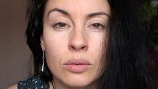 crossing my beautiful eye avi