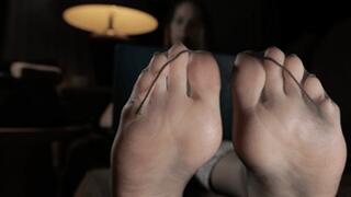 Difficult To Resist, 1st