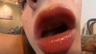 Just some Food for Eliska (Vore) 4K Version VR360