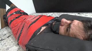 Very hot brunette loves to sit on her slave's face with a lot of heat and leave him completely dominated Part 1 By Naty Mello and Daniel Santiago Cam By Dani Full HD
