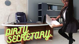 I am a provocative secretary who wants to have my pussy eaten