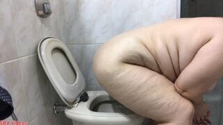 Alexyah's first toilet routine video of the year