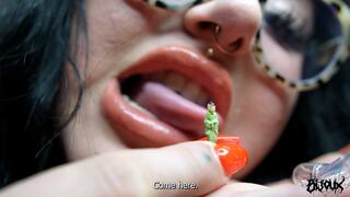 HUNDREDS of Tiny men