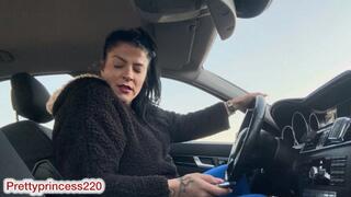fart in mercedes car