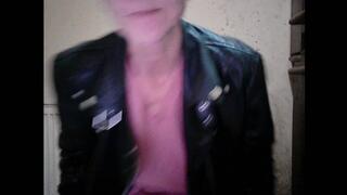 dancing and smoking 260k