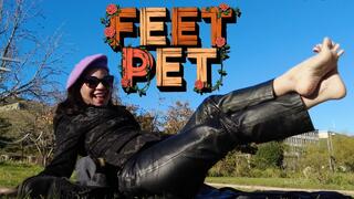 Feet Dog Reina Leather in leather pants