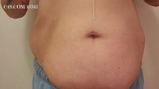 Finger fucking my fat oiled belly!