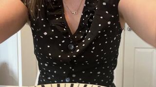 Dinner for Giantess Molly