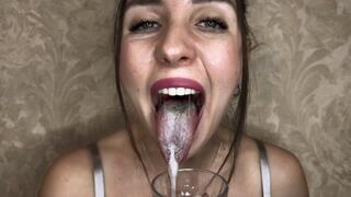 Mouth cleaning for scaling