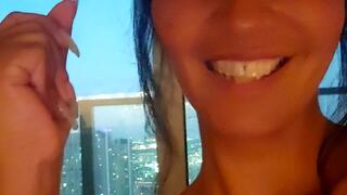 Every time I snap my fingers you send!