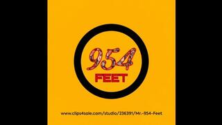 Ms D Diamond Jacking my dick with her HUGE size 13 soles