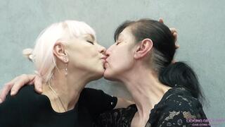 LORA and SALMA - We enjoy each other! (HD)