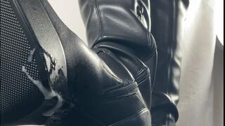 A Bootjob Dream in Overknee Boots - Giantess Tramplegirl gives Shoejob in black patent overknee boots - great Handjob finish - POV, Giantess and upskirt Views, cockview included -