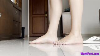Sweaty Flip Flop Foot - 4K MP4