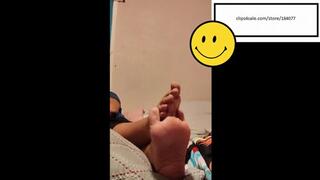 Delicious Rubbing toes ignoring you