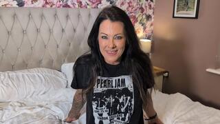 Danni Foxx Humiliates her new Sissy Boyfriend MP4 version