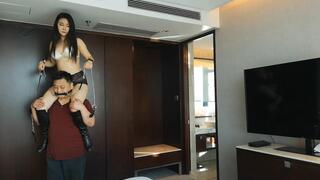 FrideM037_The boss drive her ponyboy like transportations