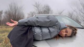 Arrest of the villainess in sanitary napkin (custom video)