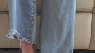 Role-play: my landlord brides me to play with my feet in lieu of paying my rent