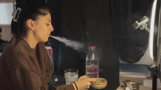 SMOKING LOVE SEXY FRENCH BREATHES