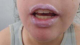 My Lips Explode with Magical Bubbles: Exfoliating My Lips for the First Time