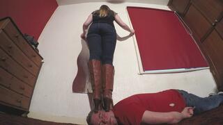 Dancing Sophie 361 FLOOR CAM