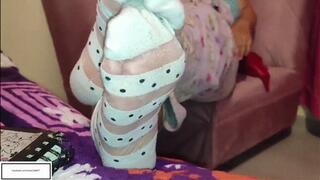 Mila1_Fox See thru socks hide crusty feet