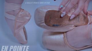 En Pointe - Ballet Pointe Shoe Fetish