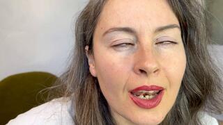 her sexy eyes roll and crossed mo2