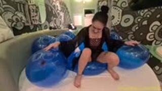 Safira Bounces and Sit to Pop 10x TT17"