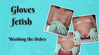 Washing the dishes