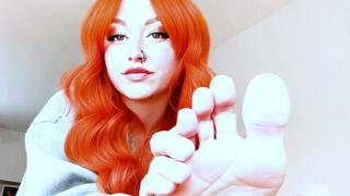 Waiting on Her, Worshiping Me Foot Fetish at the mall