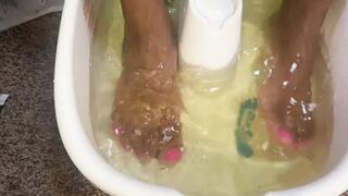 barefoot - Goddess MXDominion gives herself Pedicure in her Foot Bath, femdom, goddess worship, wrinkled soles  1080
