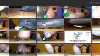 my BBW wife with 140 kg kneads winegum and my penis