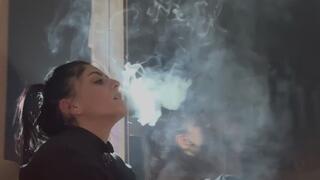 SMOKING LOVE FRENCH BREATHS