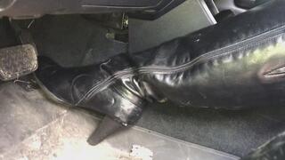 Big Black Boots Cranking