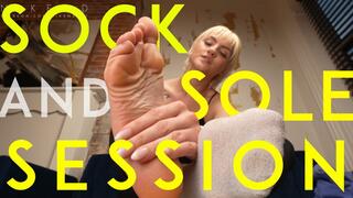 Sunny - Sock and Sole Session