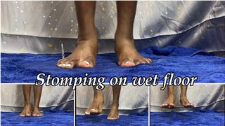 Rowanie Jumping and Stomping on Wet Towel with wet feet