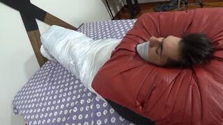 PAWG TRIPLE FART ATTACK By VICTORIA DIAS, BIA MELO , SCARLET WHITE AND DANIEL SANTIAGO CAM BY ALINE FULL HD