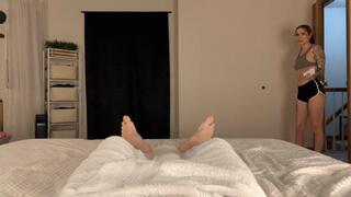 Size Queen Sucks Off Roommate's Man