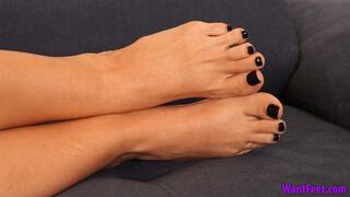 Tantalizing Toe Tease - Perfect Toes - HD MP4