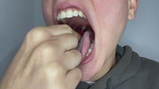 Ready to play with my uvula? *READ FULL DESCRIPTION*