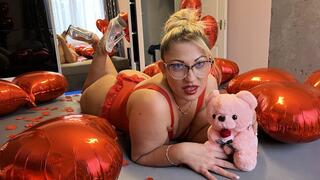 Be My Valentine (Sweet Pussy Licking And Sensual Blowjob) Part A